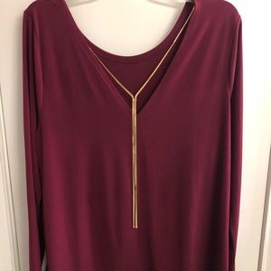 LANE BRYANT - BURGUNDY SWEATER W/GOLD CHAIN DETAIL